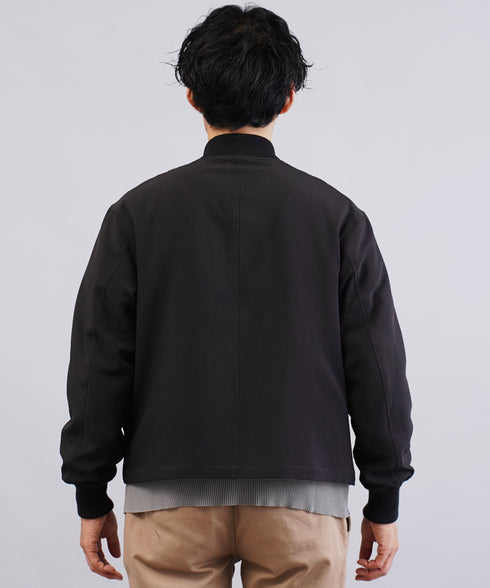ブラック MODEL : PEKEPON 175cm 60kg Lsize